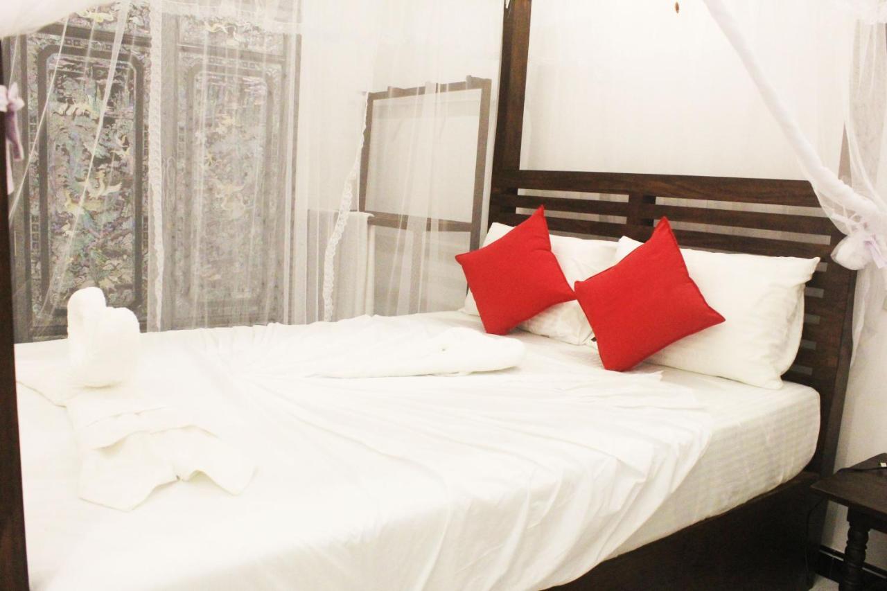 Hotel Bejewelled Sigiriya Esterno foto